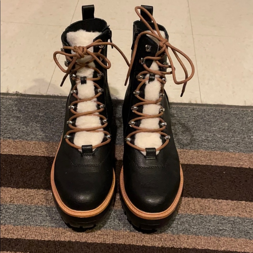 Indigo rd combat boots